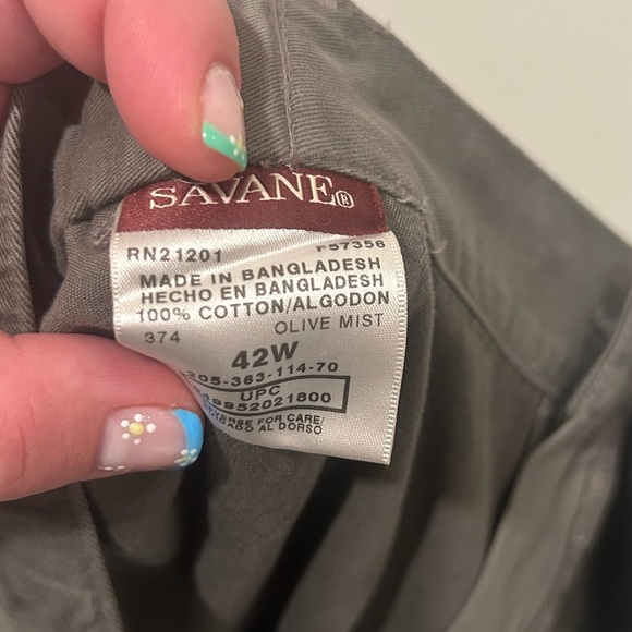 Size 42 Men’s Cargo shorts - Picture 3 of 4